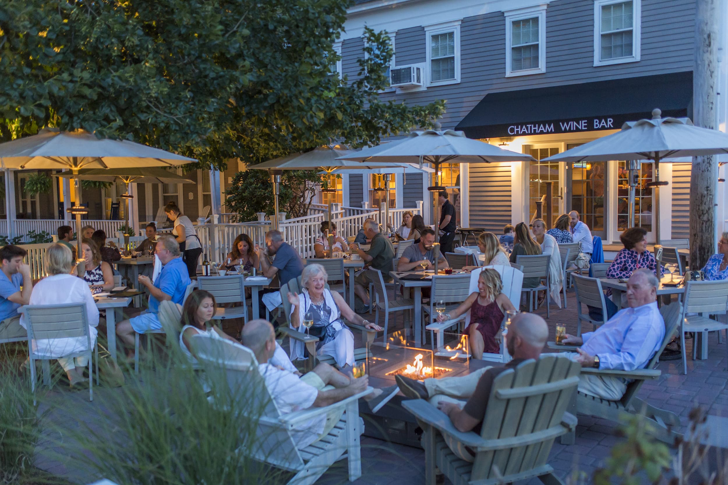 A packed patio on main at Chatham Wine Bar